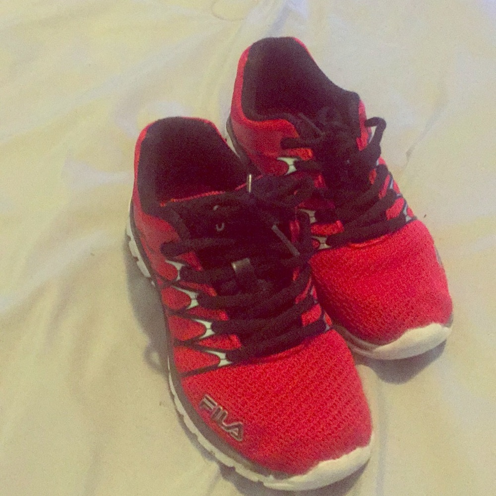 Boys shoes